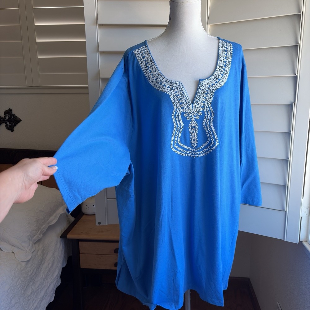 Within Intimates 5X Blue Embroidered Tunic Top Plus 38/40 Boho V Neck New